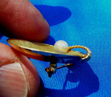 Load image into Gallery viewer, Elegant Vintage Design Pearl Brooch Unique Hand Crafted Solid 14k Gold Pin