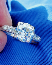 Load image into Gallery viewer, 2 caral Earth mined European cut Diamond Art Deco Engagement Ring Antique Platinum Solitaire