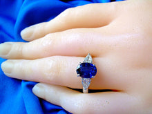 Load image into Gallery viewer, 2.70 carat Earth mined Sapphire and Diamond Deco Engagement Ring Platinum Solitaire size 5.5