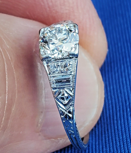 Earthmined European cut Diamond 1.07 carat Art Deco Engagement Ring Antique Platinum Solitaire