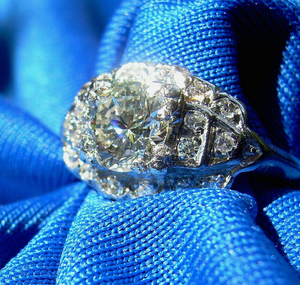 1 carat Earth mined Diamond Art Deco Engagement Ring Vintage Antique Platinum Solitaire