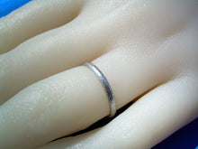 Load image into Gallery viewer, Antique Platinum Deco Wedding Band Elegant Engraved Estate Anniversary Ring size 5.25