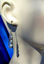 Load image into Gallery viewer, 1.25 carat Earth Mined European cut Diamond Art Deco Earrings Antique Platinum Dangles
