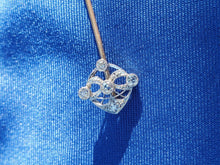 Load image into Gallery viewer, Earth mined Diamond Art Deco Pin 1920s Antique Platinum Filigree setting