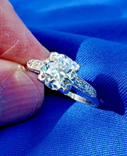 Load image into Gallery viewer, 2 caral Earth mined European cut Diamond Art Deco Engagement Ring Antique Platinum Solitaire