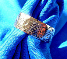 Load image into Gallery viewer, Unique Victorian Rose Gold Wedding Band Elegant Antique Anniversary Ring