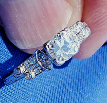 Load image into Gallery viewer, Earth mined European Diamond Art Deco Engagement Ring Antique Design Platinum Solitaire Setting