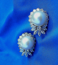Load image into Gallery viewer, 4.5 carat Earth mined Diamond Earrings Royal Design Art Deco Pearl Ear Pendants 14k Gold