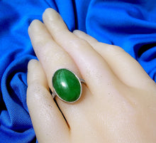 Load image into Gallery viewer, Green JADE and diamond Antique Engagement Ring Art Deco Platinum size 4.5