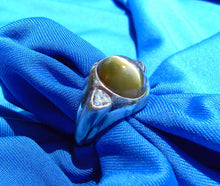 Load image into Gallery viewer, 12 CARAT Earth Mined Chrysoberyl Cats Eye Platinum Diamond Art Deco Ring