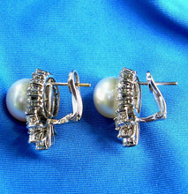 Load image into Gallery viewer, 4.5 carat Earth mined Diamond Earrings Royal Design Art Deco Pearl Ear Pendants 14k Gold