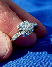 Load image into Gallery viewer, 2 caral Earth mined European cut Diamond Art Deco Engagement Ring Antique Platinum Solitaire