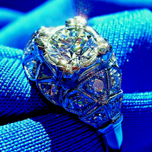 Load image into Gallery viewer, 0.88 carat Genuine Diamond Art Deco Engagement Ring Vintage Platinum Solitaire setting