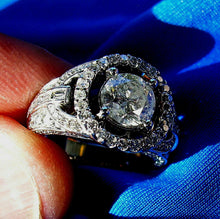 Load image into Gallery viewer, 3.50 carat Earth mined Diamond Engagement Ring Vintage Halo Design Solitaire 18k White Gold