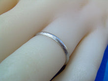 Load image into Gallery viewer, Antique Platinum Deco Wedding Band Elegant Engraved Estate Anniversary Ring size 5.25