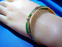 Load image into Gallery viewer, 7.35 carat Earth mined Jade and Diamond Antique Art Deco Design Bangle Bracelet 18k Gold