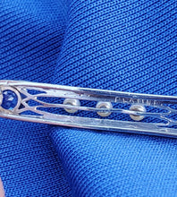 Load image into Gallery viewer, Earth mined Sapphire Pearl Diamond Antique art Deco Brooch Victorian Platinum Filligree