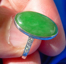 Load image into Gallery viewer, Green JADE and diamond Antique Engagement Ring Art Deco Platinum size 4.5