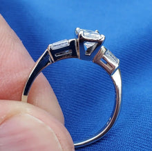 Load image into Gallery viewer, 1 carat Earth mined Diamond Emerald Cut Deco Engagement Ring Vintage Natural Solitaire