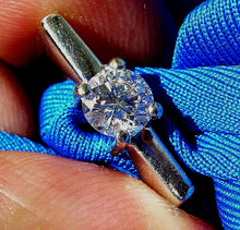 Load image into Gallery viewer, Earth mined Diamond Engagement Ring Elegant Unique Design Solitaire 14k White Gold