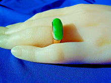 Load image into Gallery viewer, Genuine Earth mined Jade Antique Ring Unique Design Art Deco Solid 18k Gold Setting