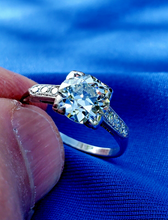 Load image into Gallery viewer, 2 caral Earth mined European cut Diamond Art Deco Engagement Ring Antique Platinum Solitaire