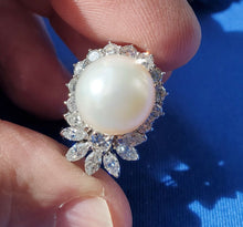 Load image into Gallery viewer, 4.5 carat Earth mined Diamond Earrings Royal Design Art Deco Pearl Ear Pendants 14k Gold
