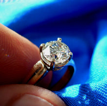 Load image into Gallery viewer, 0.91 carat Earth mined Diamond Deco Engagement Ring Vintage Design Brilliant Solitaire 14k Gold