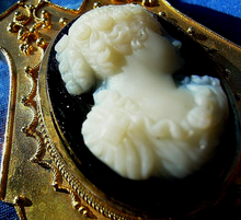 Load image into Gallery viewer, Special Elegant Victorian Memory Locket Brooch Antique 14k Gold Deco Onyx Cameo Pin