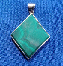 Load image into Gallery viewer, Bezel set Fine Green Malachite Pendant Elegant Geometric Deco Design 14k Charm