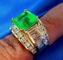 Load image into Gallery viewer, 8 carat Earth mined Emerald and Diamond Engagement Ring Vintage Style Solitaire 18k Gold