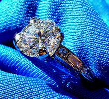 Load image into Gallery viewer, 2 carat Earth mined European cut Diamond Deco Engagement Ring Antique Platinum Solitaire