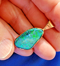 Load image into Gallery viewer, Earth mined 12.74 Carat Black Australian Opal Charm Deco Style 14k Gold Pendant
