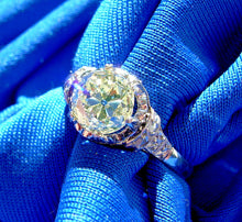 Load image into Gallery viewer, 1.48 carat Earth mined Antique Cushion cut Diamond Engagement Ring Platinum Solitare