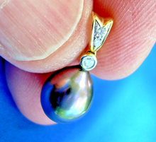 Load image into Gallery viewer, South Sea Pearl Pendant Natural Diamond 14k White Gold Charm