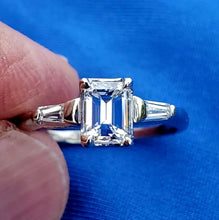 Load image into Gallery viewer, 1 carat Earth mined Diamond Emerald Cut Deco Engagement Ring Vintage Natural Solitaire