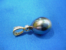 Load image into Gallery viewer, South Sea Pearl Pendant Natural Diamond 14k White Gold Charm