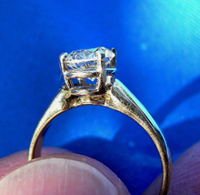 Load image into Gallery viewer, 0.91 carat Earth mined Diamond Deco Engagement Ring Vintage Design Brilliant Solitaire 14k Gold