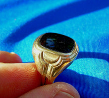 Load image into Gallery viewer, Unique Art Deco Geometric Design Onyx Ring Vintage Elegant Solid 10k Gold
