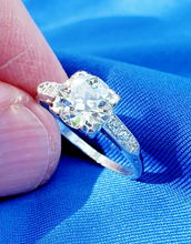 Load image into Gallery viewer, 2 caral Earth mined European cut Diamond Art Deco Engagement Ring Antique Platinum Solitaire
