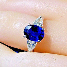 Load image into Gallery viewer, 2.70 carat Earth mined Sapphire and Diamond Deco Engagement Ring Platinum Solitaire size 5.5