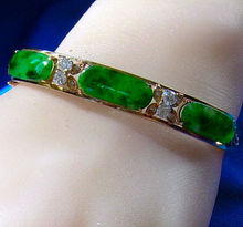 Load image into Gallery viewer, 7.35 carat Earth mined Jade and Diamond Antique Art Deco Design Bangle Bracelet 18k Gold
