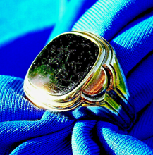 Load image into Gallery viewer, Unique Art Deco Geometric Design Onyx Ring Vintage Elegant Solid 10k Gold