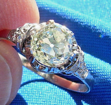 Load image into Gallery viewer, 1.48 carat Earth mined Antique Cushion cut Diamond Engagement Ring Platinum Solitare