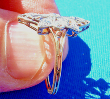 Load image into Gallery viewer, Earth mied Diamond Deco Engagement Ring Antique Filigree Platinum Setting