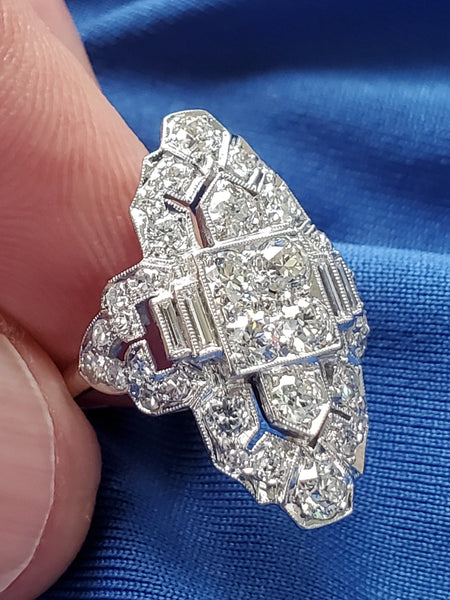 A Short, Simple History of Art Deco Jewelry