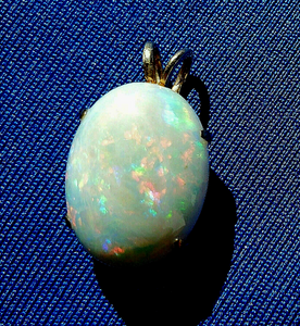 Earth mined Opal Deco Design Pendant 14k Gold Charm